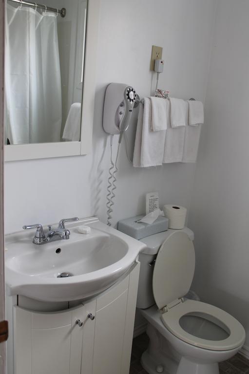 Sage Hills Motel Cache Creek Kamer foto